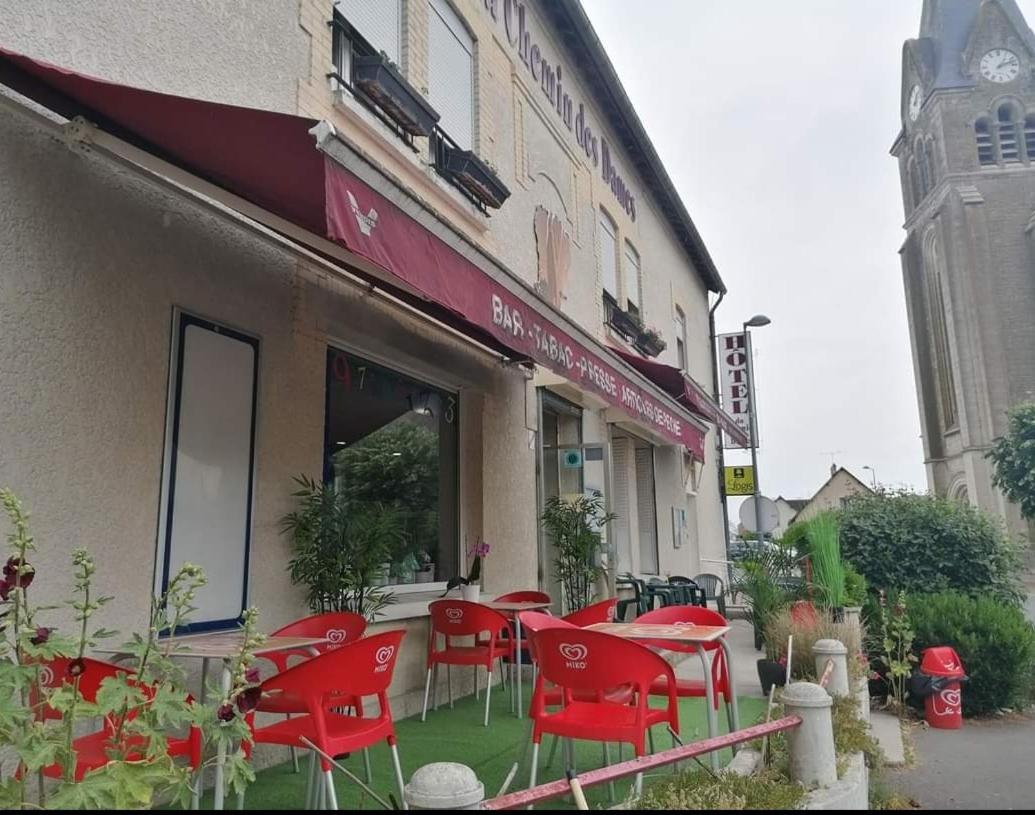 Corbeny Logis Hotel & Restaurant Du Chemin Des Dames מראה חיצוני תמונה