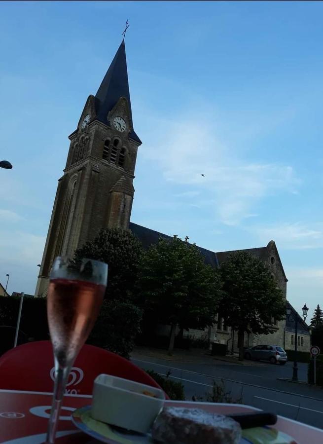 Corbeny Logis Hotel & Restaurant Du Chemin Des Dames מראה חיצוני תמונה