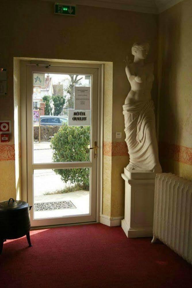 Corbeny Logis Hotel & Restaurant Du Chemin Des Dames מראה חיצוני תמונה